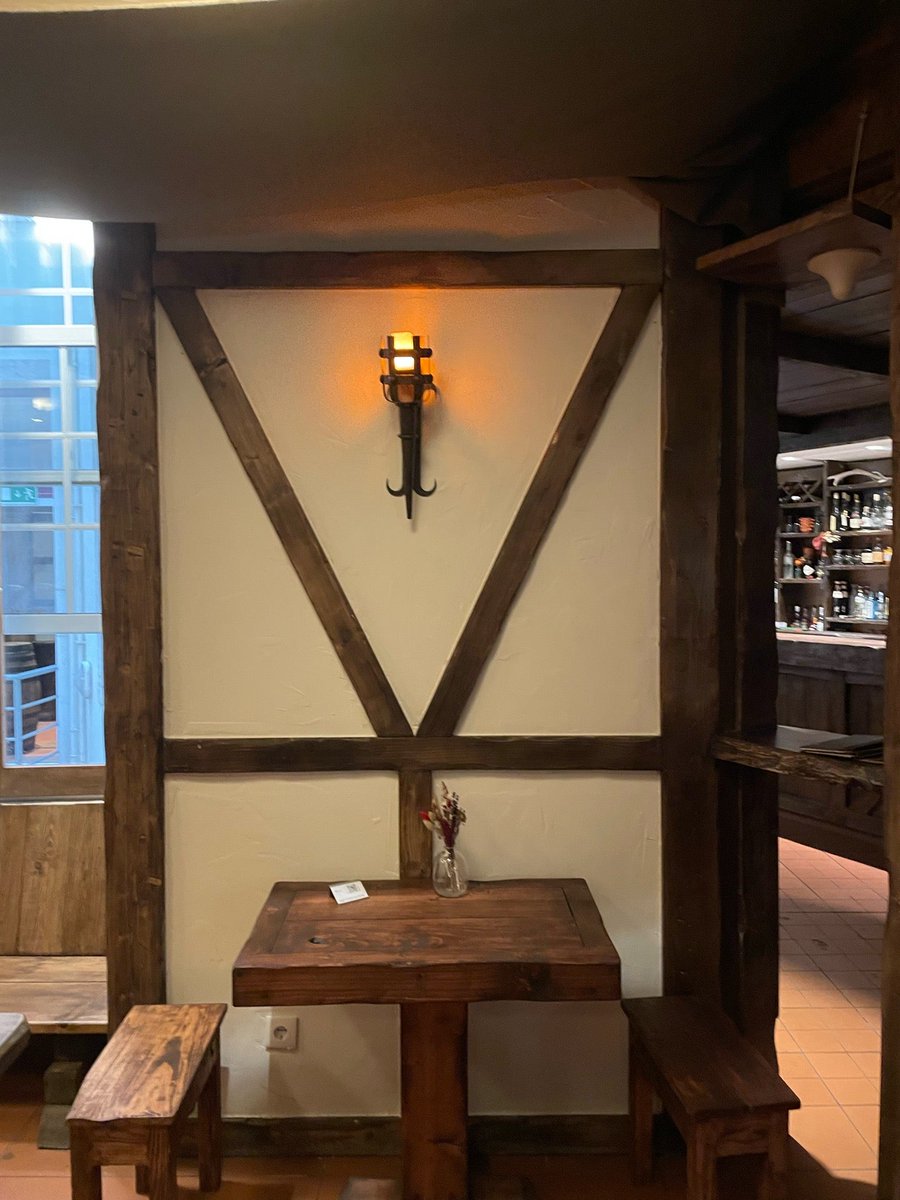 Great mead place! (@ Trobadores - Taberna Medieval in Lisboa) swarmapp.com/c/3ITzOb2r0og