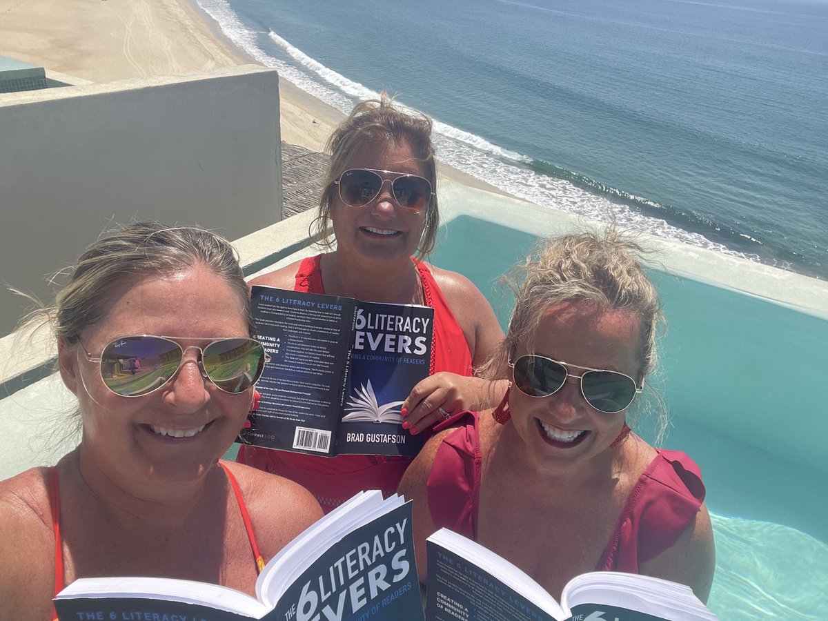 MESPA principals inspired in Cabo!  #literacylevers ⁦<a href="/GustafsonBrad/">Dr. Brad Gustafson</a>⁩ #mespamn