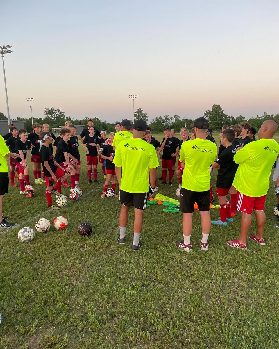sportingsgf's tweet image. Great night☝️of tryouts! Kudos to everyone braving the heat, &amp;amp; making it through. The shade tents were massive. Night✌️tonight, still plenty of time to register/attend! Still time to register for tryouts --&amp;gt; bit.ly/3PFSdFL

#PlayerCentered #ProcessFocussed #GrowthMinded