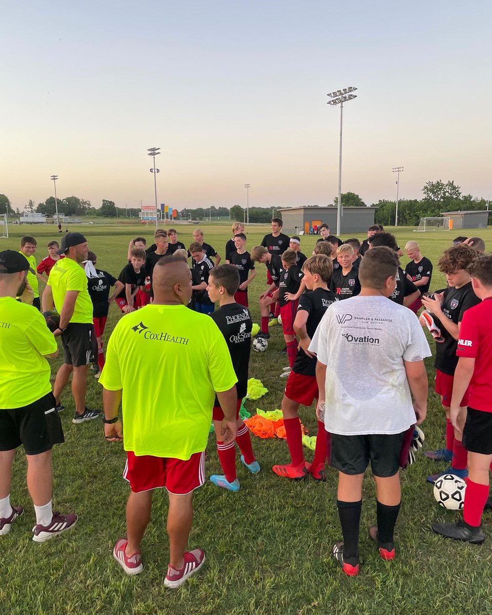 sportingsgf's tweet image. Great night☝️of tryouts! Kudos to everyone braving the heat, &amp;amp; making it through. The shade tents were massive. Night✌️tonight, still plenty of time to register/attend! Still time to register for tryouts --&amp;gt; bit.ly/3PFSdFL

#PlayerCentered #ProcessFocussed #GrowthMinded