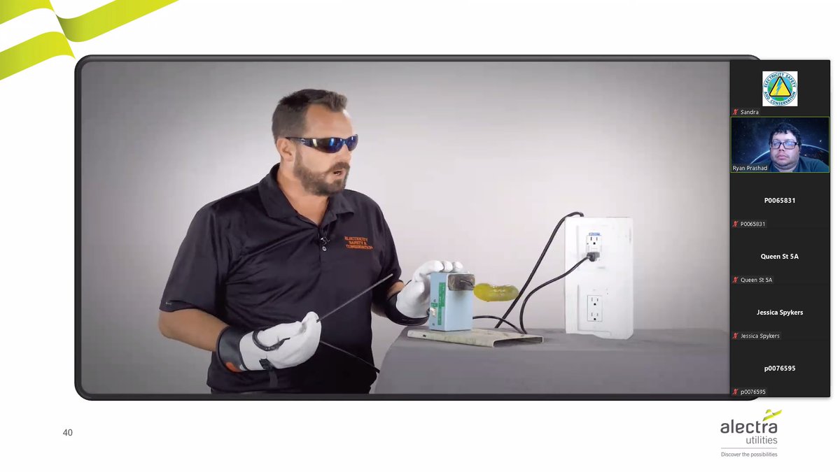 Ryan presented with <a href="/alectranews/">Alectra</a>  today to teach the children at <a href="/QueenStreetPS/">Queen Street P.S.</a>  how to be safe with electricity and to show them what happens when electricity enters your body