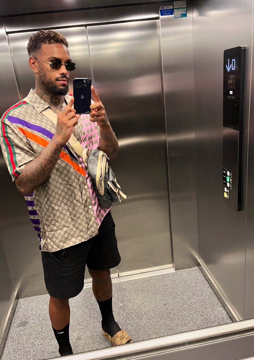 𝗟𝗢𝗖𝗔 (@locadialeonardo) on Twitter photo 