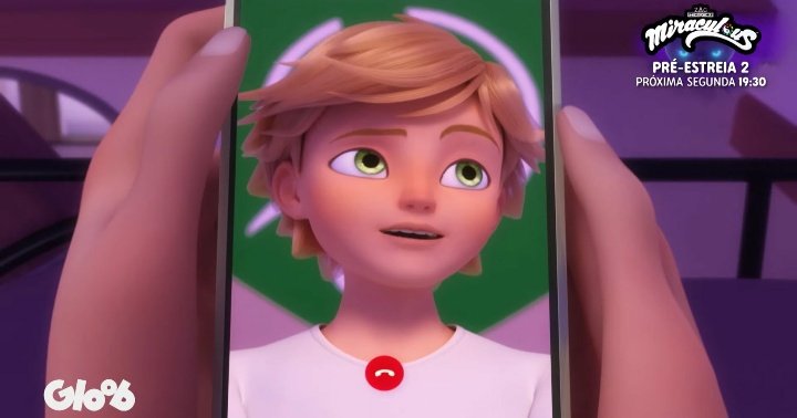 bugchat3's tweet image. Gente oqq tá acontecendo o Adrien ta apaixonado pela Marinette sério algo de errado não acho q dormi por muito tempo