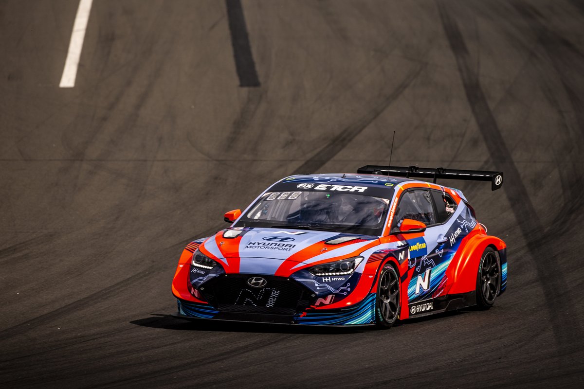 Kevin Ceccon second best Hyundai Motorsport driver in FIA ​​ETCR Round 2 at Budapest

kevinceccon.com/kevin-ceccon-s…

@FIA_ETCR #FIAETCR <a href="/HMSGOfficial/">Hyundai Motorsport</a> <a href="/GoodyearRacing/">Goodyear Racing</a> <a href="/HungaroringF1/">Hungaroring</a> #ETCR