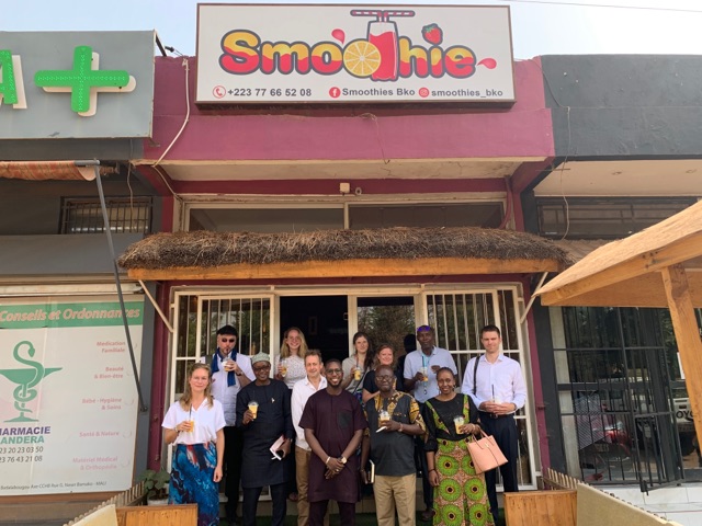 NLauMali's tweet photo. 🙏Merci aux 5 #entreprises accompagnées par le #FACEJ, soutenu par 🇩🇰&🇳🇱, de nous avoir accueillies !
🟢Nous avons beaucoup appris sur vos produits, vos succès, et les points d’amélioration pour le futur.
➡️En savoir plus : https://t.co/QHZCXnxXIf
#jeunesse #Mali https://t.co/SQtPIoO7k2