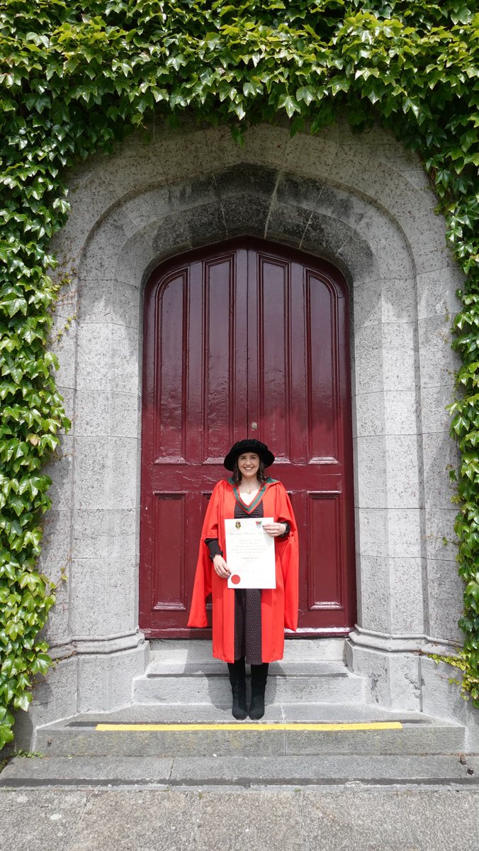 kathyafox's tweet photo. Amazing feeling to graduate (finally) today. Thank you to everyone who supported me in my studies over the years, especially @michalmolcho and @ColetteNUIG and everyone in @HPRC_NUIG @NUIGalwayMed https://t.co/hHDlYzJQnh