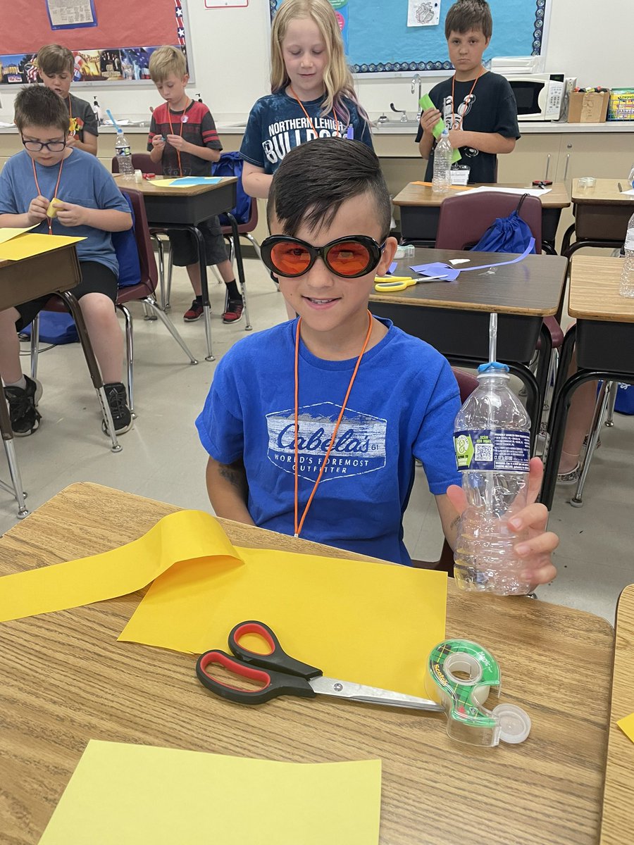 WeaberTim's tweet photo. STEAM Camp Day 2:  Children are having a blast.  Campers did root investigations, examined how Arctic￼ animals stay warm, built hot air balloons, created live models of the solar system, created butter, and made squeeze bottle rockets.
#NLSD4U @Slatington_Elem https://t.co/e50pqy1EMY