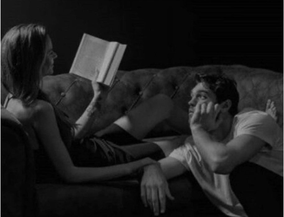 its_AamirSultan's tweet photo. What book are you reading?

- Your Eyes. https://t.co/riC3qY4tbp