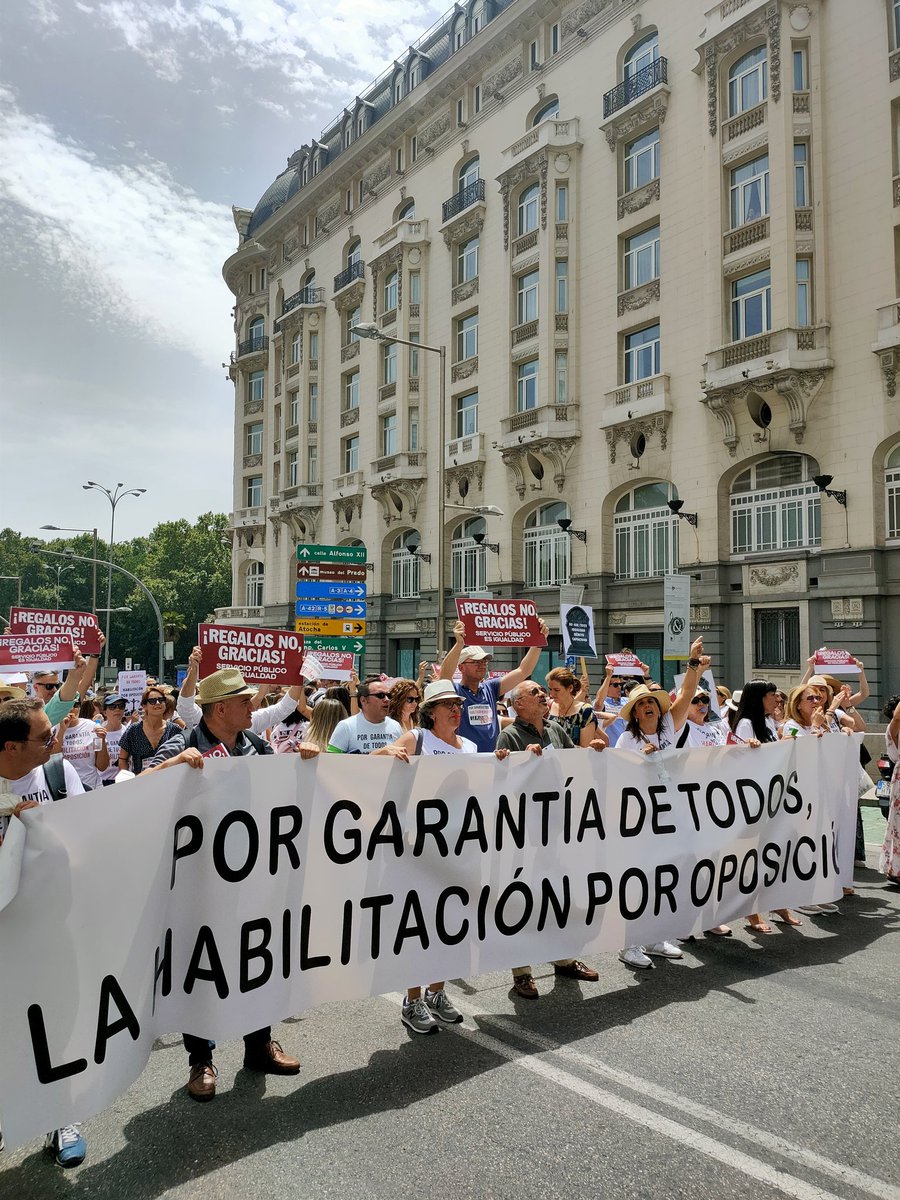 Amparo Marín tweet media