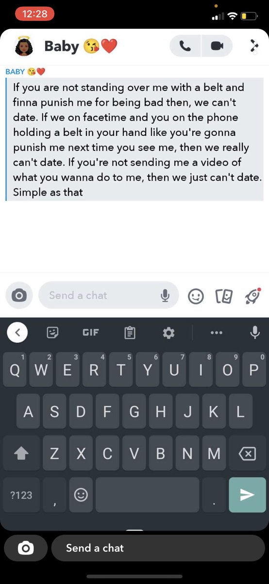 jaebabbyyy's tweet photo. Me and becca stopped becoming friends junior year because she would make me buy her food and used me for my money. I will say tho she had an 8th grade boyfriend at the time so being on group texts and FaceTime with them was weird🤢🤮
#lastnightasasenioratmaristconfessions https://t.co/bzvralxopJ