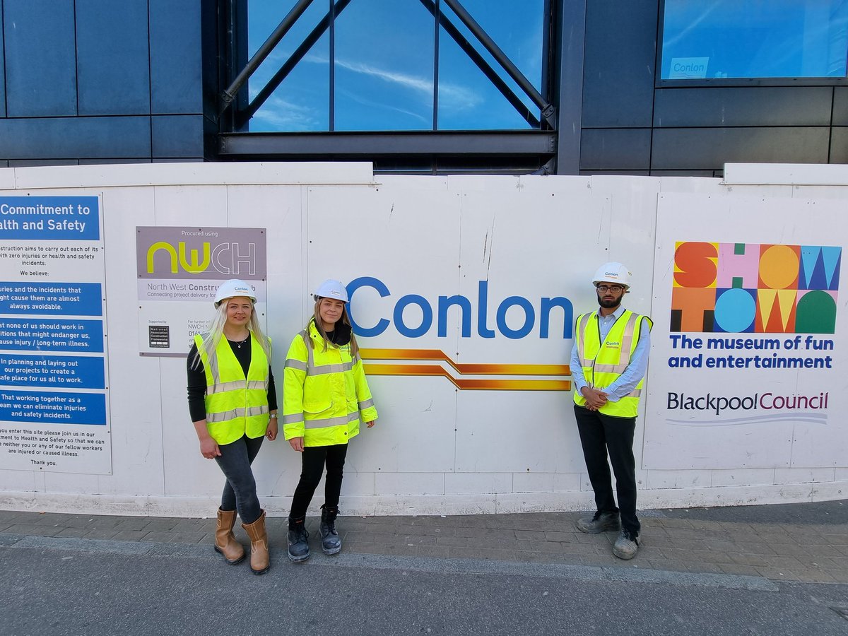_CONLON_'s tweet photo. Our Construction Management Apprentices Aimee and Jasmine with one of our Graduate Project Management apprentices, Hamza at our @ShowtownBPL project for @BpoolCouncil
Promoting apprentice opportunities in @Blackpool.
#apprenticeships
#Loveconstruction
#NWCH2 https://t.co/frMzfsDeiI