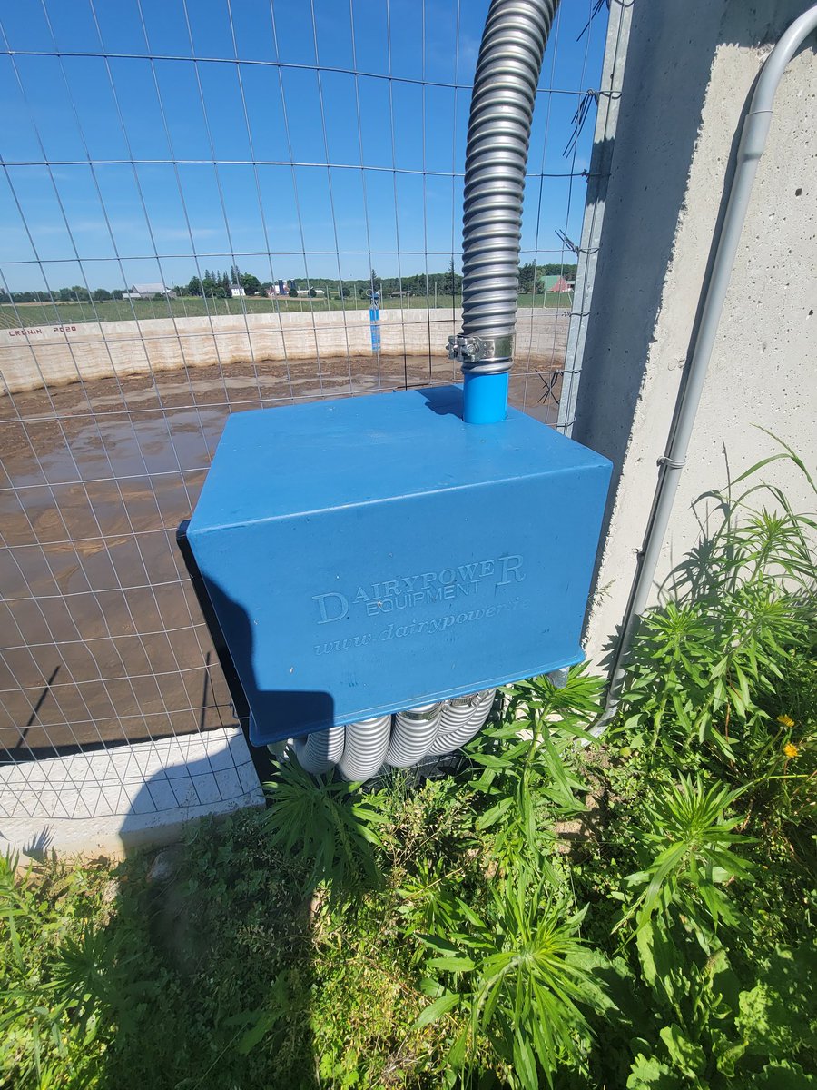 HuttenHenry's tweet photo. Be sure to check out the @DairyPowerEquip Smart Manure Aeration System when at Perrin Ridge Farms today! @GRRobotics #Manure #Aeration #SmartManure https://t.co/FWNVqd0YmF