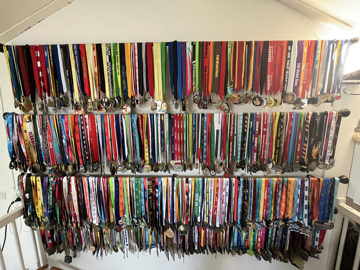 🎁 #GiveawayAlert
Calling out all #Stepners here’s a chance to win 100 GST 
1) Follow, like and retweet 
2) Guess the number of medals in the pic
3) Results will be announced in 48 hours
@Krit_STEPN <a href="/StepnEurope/">ST3U ~ Beka ⚡</a> <a href="/ClubSTEPNFrance/">Lucas | ClubSTEPNFrance ⚡️</a> <a href="/Stepnofficial/">STEPN GO</a> @jason_stepn <a href="/Barndog_Solana/">Barndog</a>