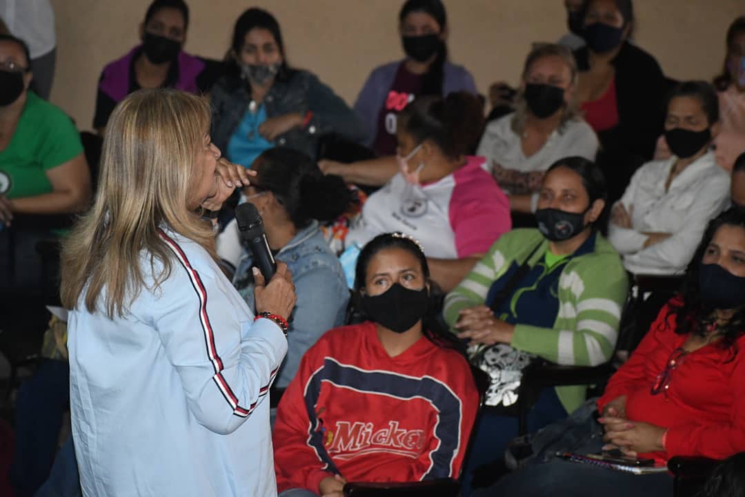 Yelitze Santaella tweet media