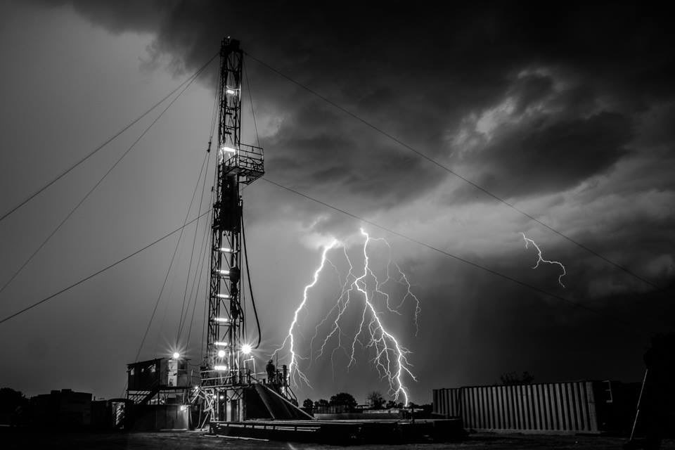 Storm blowing in last week on our drill site  in north OK. Reminds me of the storms brewing in Texas Horse Racing ⁦<a href="/TTAtexas/">Texas Thoroughbred</a>⁩. As with all storms there will be sunshine on the other side.