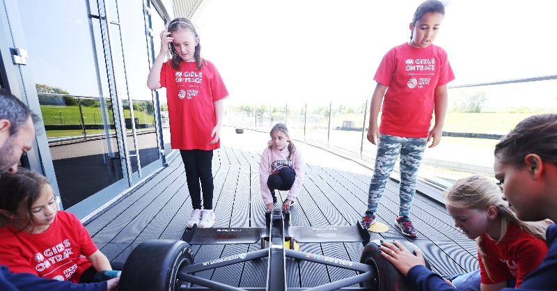 MercedesAMGF1's tweet photo. To celebrate #INWED22, we are delighted to be hosting a special STEM event at our factory on 9 July. 👏

If you are UK-based and have a daughter aged 8-14 years, sign up to the @GirlsOnTrackUK newsletter to find out more! 👇