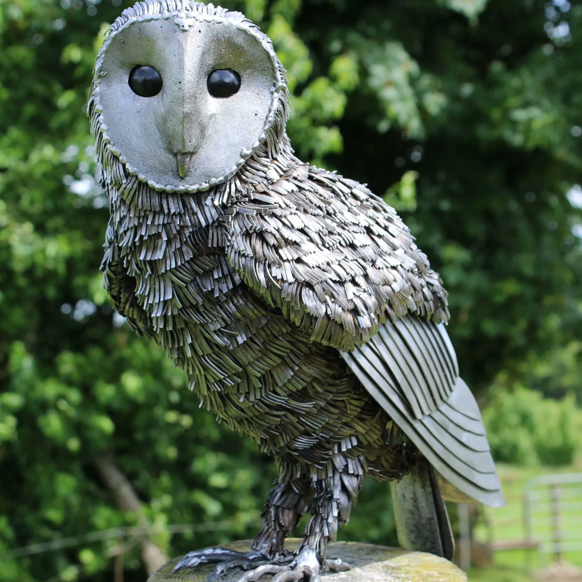 forgednature's tweet photo. Cauilleach-oidhche gheal. 
Hand made, all metal Barn Owl.
Visit @forgednature 
Co.Westmeath, Ireland 🇮🇪 
.
.
#metalart #metal #art #metalwork #handmade #sculpture #metalsculpture #metalartist #barnowl #owl #art #metalartwork #artist #weldporn #steelart #custom #handcrafted https://t.co/FGnb7AeuYs