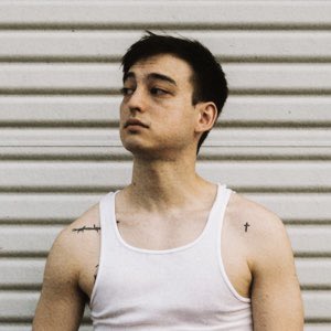 PopCrave's tweet photo. “Glimpse Of Us” by #Joji reaches #1 on US Spotify with over 1.716 million streams.

It enters the top 5 on the global chart at #3, with over 5.58 million plays. https://t.co/wU5Lr2tegl