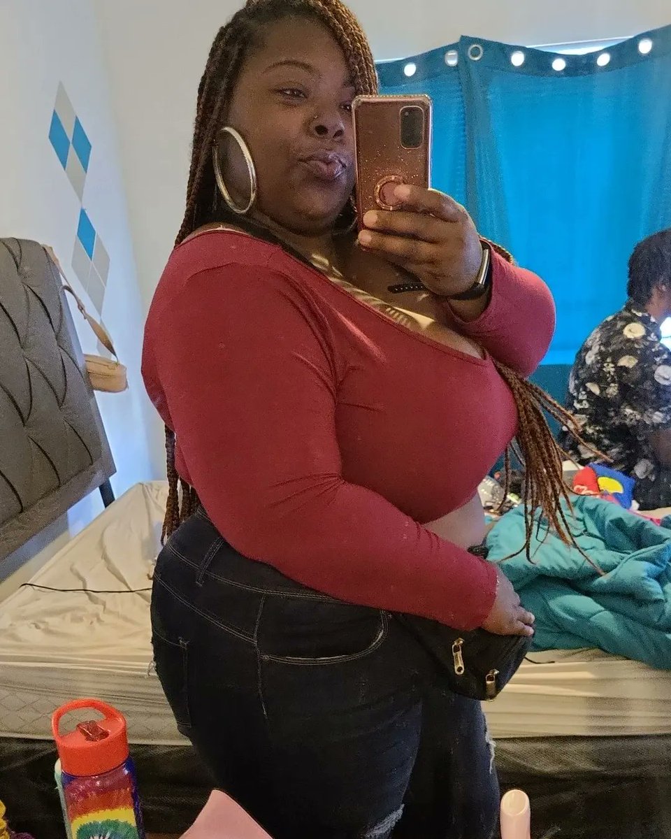LovelyyLipzz's tweet photo. 80lbs down and still a BBW😌
#2somethingtodosomething💦 https://t.co/OqwO7Aj0in