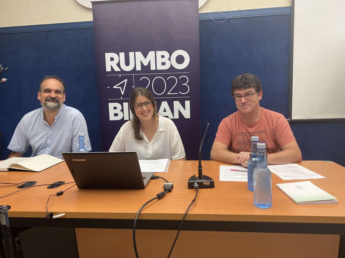 Isa_Gonzalez__'s tweet photo. Formas de hacer política: escuchar, compartir y pensar junto con organizaciones del tercer sector especializadas en #SaludMental
Una necesidad, un placer y un agradecimiento @fedeafes @avifes @ARGIA_FUNDAZIOA @Bizitegi_org #ASAFES #Erain https://t.co/psbyMsUixJ