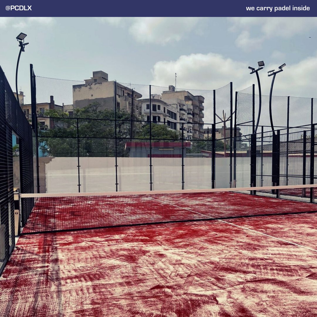 PADEL COURTS DELUXE tweet media