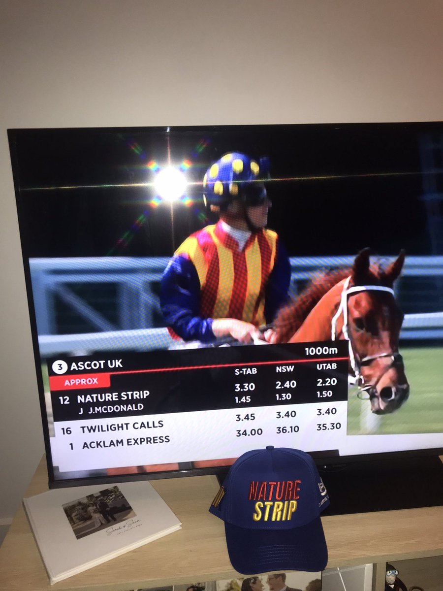 seanyhocks's tweet photo. The best in the world. Well done @cwallerracing &amp; @mcacajamez #naturestrip @Hub01The 🇦🇺 🇳🇿 ⭐️ https://t.co/0GODPz07pE