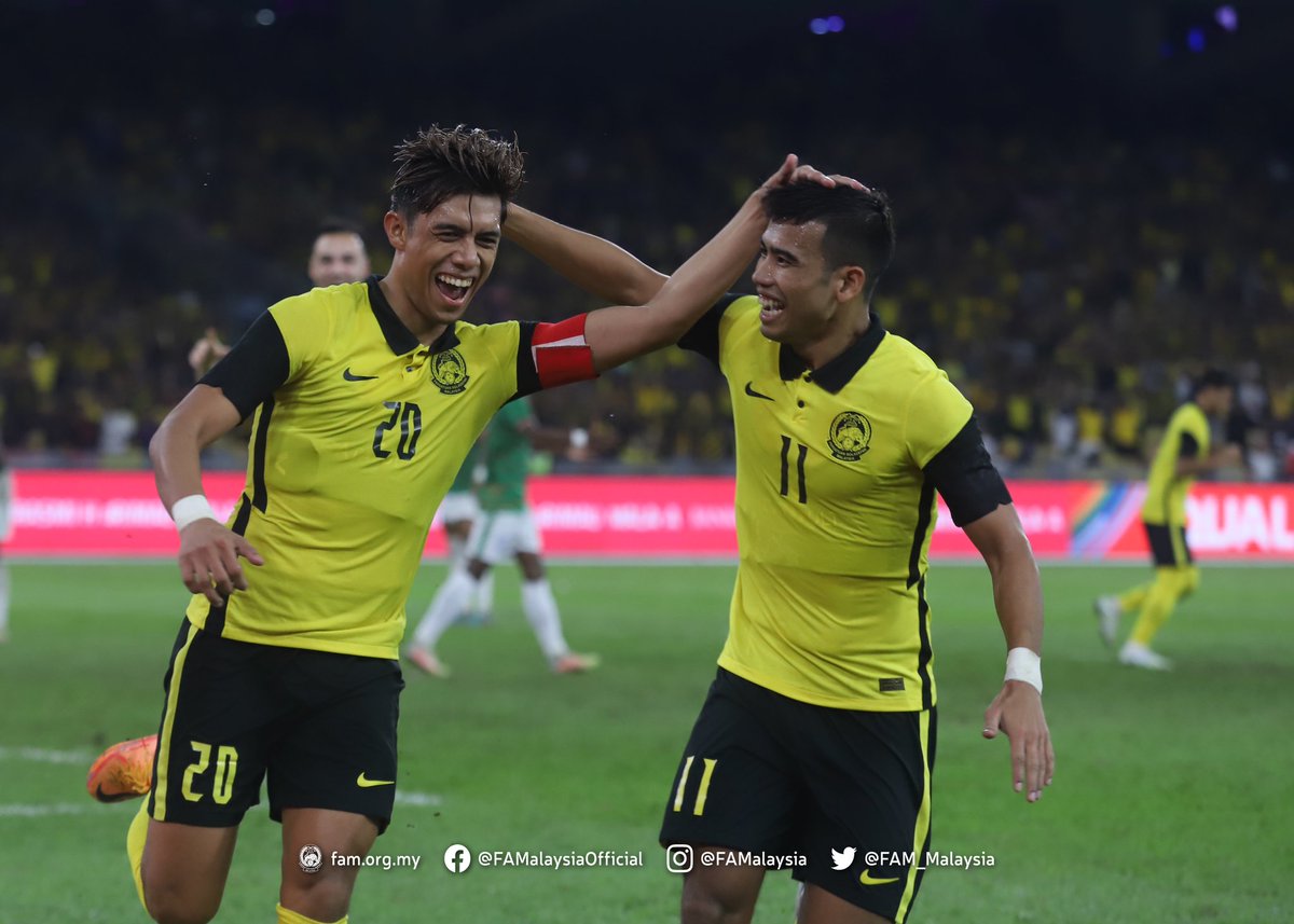 FAM_Malaysia's tweet photo. Keputusan Masa Penuh

Kumpulan E • Kelayakan Piala Asia 2023 | Selasa, 14 Jun 2022

MALAYSIA 🇲🇾 4-1 🇧🇩 BANGLADESH

⚽️ Safawi Rasid 16' (P) Dion Cools 38' Syafiq Ahmad 47' Darren Lok 73'
⚽️ Mohammad Ibrahim 31'

▶️ MALAYSIA layak ke Piala Asia 2023!

#FAM #HarimauMalaya #ACQ2023 https://t.co/jmKncxCQPG