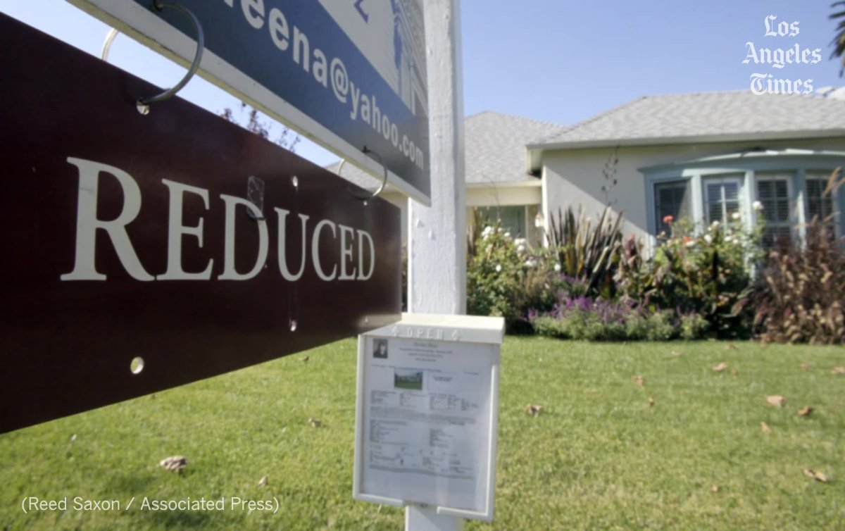 latimes's tweet photo. It’s a big shift in housing sales: The red-hot market is cooling.

⚫ Fewer homes are going into escrow 
⚫ Inventory is rising 
⚫ Sellers are increasingly cutting their asking prices

https://t.co/d4NMfSDvcy https://t.co/CBrhnYm1qq