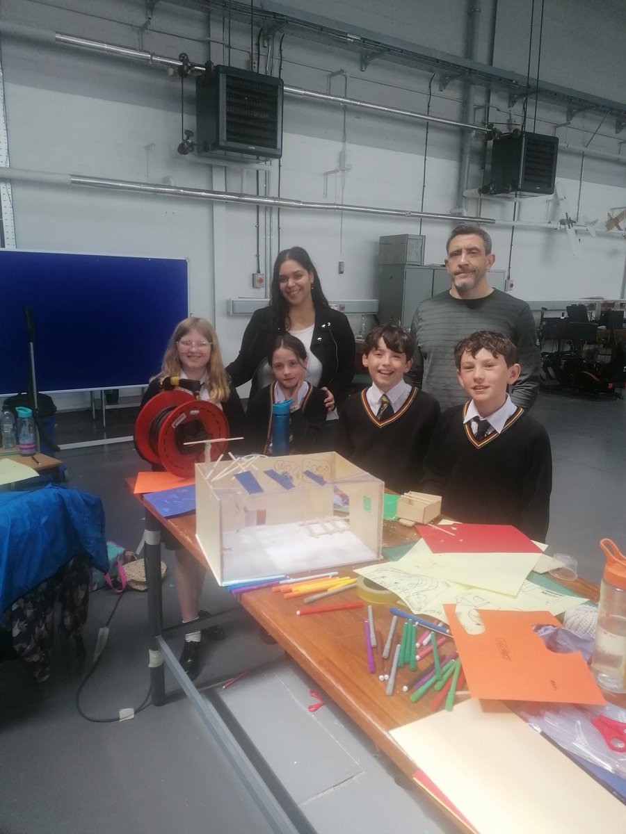 STEMDundee's tweet photo. The finished masterpieces ๐
from @stmarysdundee @ForthillPrimary ๐ฉโ๐ง๐ทโโ๏ธ
Brilliant engineering work ๐ under the supervision of some fantastic @UoD_Structures engineers @RaiseScotland #STEMdundee https://t.co/Vbb8IM8S5n