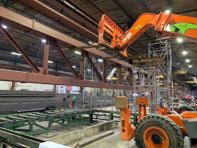 Coopersteelusa's tweet photo. Talk about teamwork! Our self-perform team recently installed this jack truss within the walls of our Shelbyville shop. this new addition allows both of our bays to transfer the larger and longer materials that our projects require. #BuildStrongStandStrong https://t.co/rBMR3xwaYa