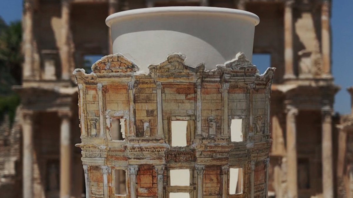 TurkishMuseums's tweet photo. The Library of Celsus.
Doesn’t it also call to your inner artist? 👨🎨👩🎨
(Ephesus, İzmir)
#Türkiye #İzmir #Ephesus #CelsusLibrary #MuseumWeek2022 #creatorsMW #myArt https://t.co/8JOF1k4UZP