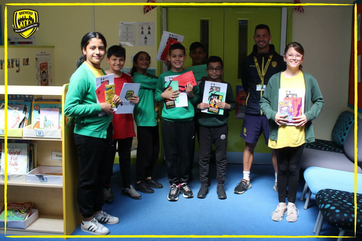 BurtonAlbionCT's tweet photo. ⚽️ ⭐️ PRIMARY STARS

Conngratulations to students @VictoriaCommun1 Orchard school who last week completed their #PLReadingStars course. The pupils have been brilliant and we hope they've taken away lots of learning 📚🌟

#BACT | @PLCommunities https://t.co/A7olkFhymi