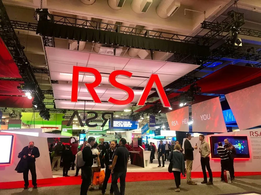 At the RSA Conference 2022,API security was hotly debated since APIs need a dedicated API security solution. To learn how L7 Defense’s Ammune keeps your APIs safe,watch buff.ly/3zy12vt or visit buff.ly/3tz9ffM to learn more
#RSA2022 #L7defense #APAsecurity #Ammune