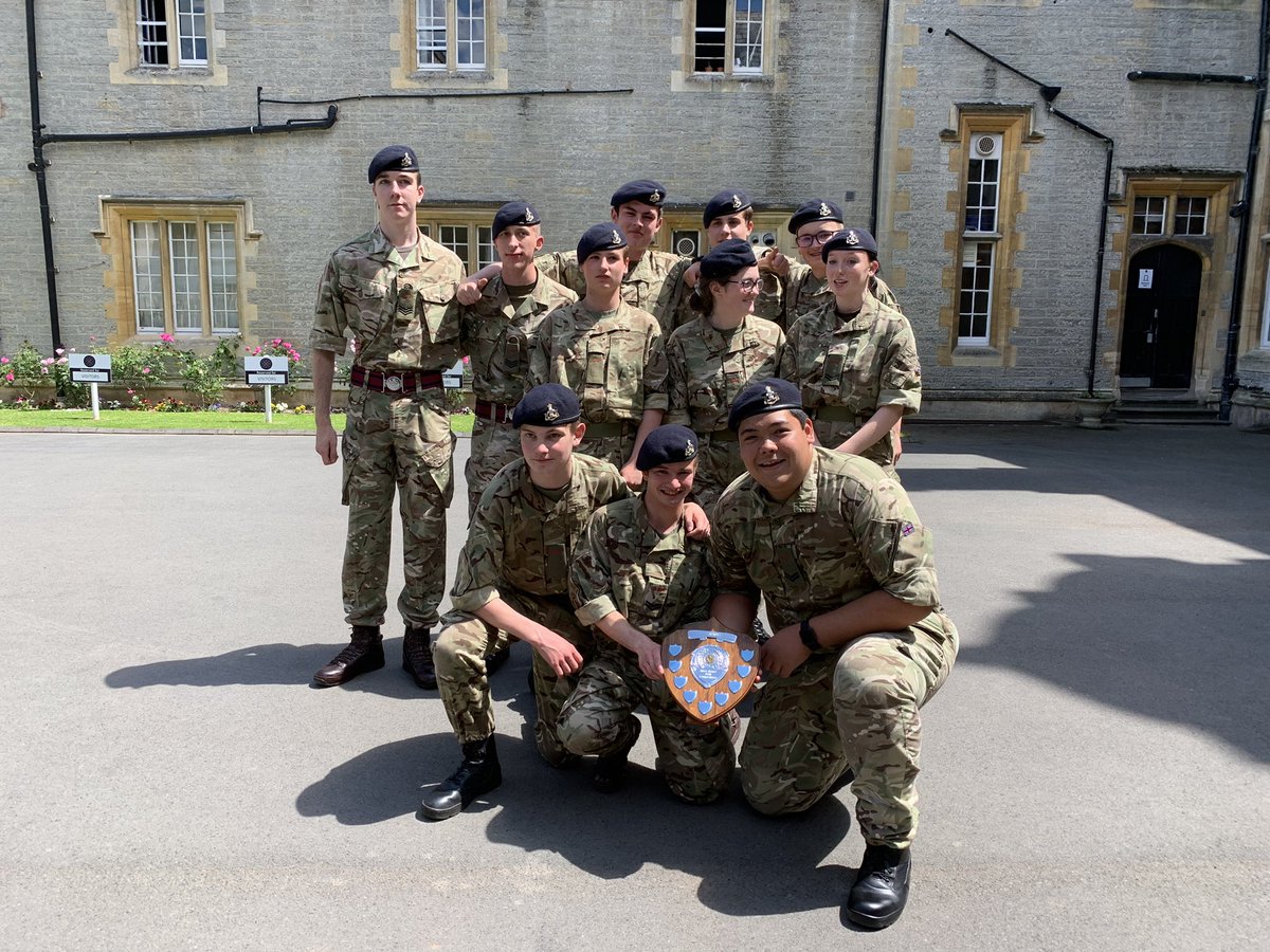Thomas_Bredon's tweet photo. Thomas House win the inaugural drill competition. Hard work always pays off. Well done @BredonSchool https://t.co/0ruo2Gjou1