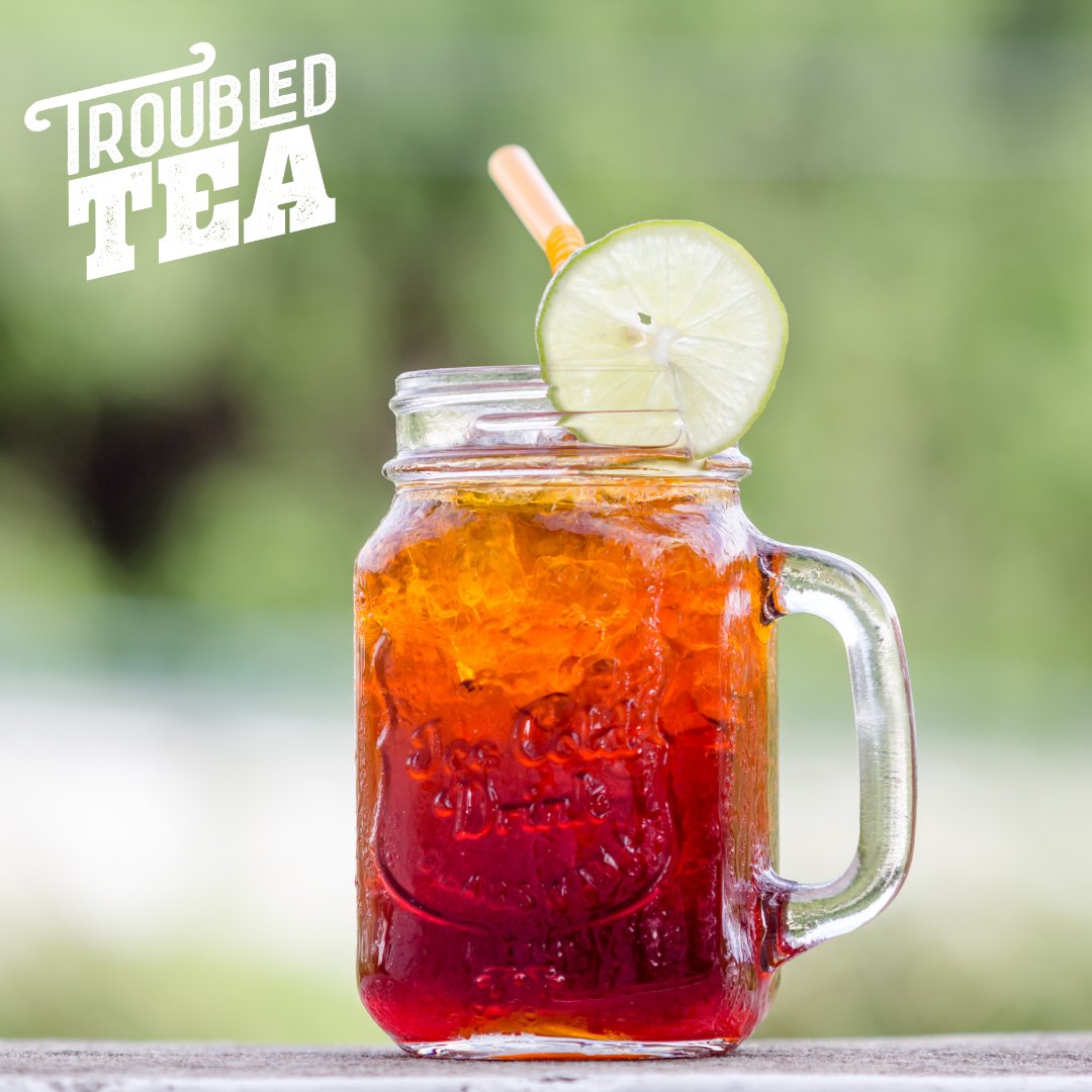 TheTroubledTea's tweet photo. Get creative this Teasday! The BEST summer cocktails!🍑🍋
'North Meets South'
⭐ 1 oz peach whiskey
⭐juice of half a lemon
⭐half can of Troubled Tea
Enjoy!!
.
.
.
#CraftBeveragesWorthSharing #CraftTea #TroubledTea #TroubleSeekers #yyc #yeg #yqf #RedDeer https://t.co/XDVsJSiuEN