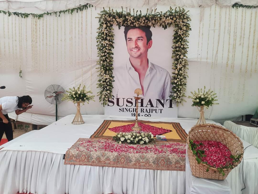 Shreya03369722's tweet photo. 2years Of Injustice To Sushant

The pain is still the same.

The CBI statement is still the same. 

We All SSRIAN'S won't stop🤝

Because we are unstoppable 👊

Let's Roar All 🚀 https://t.co/M0FDMDN8u9