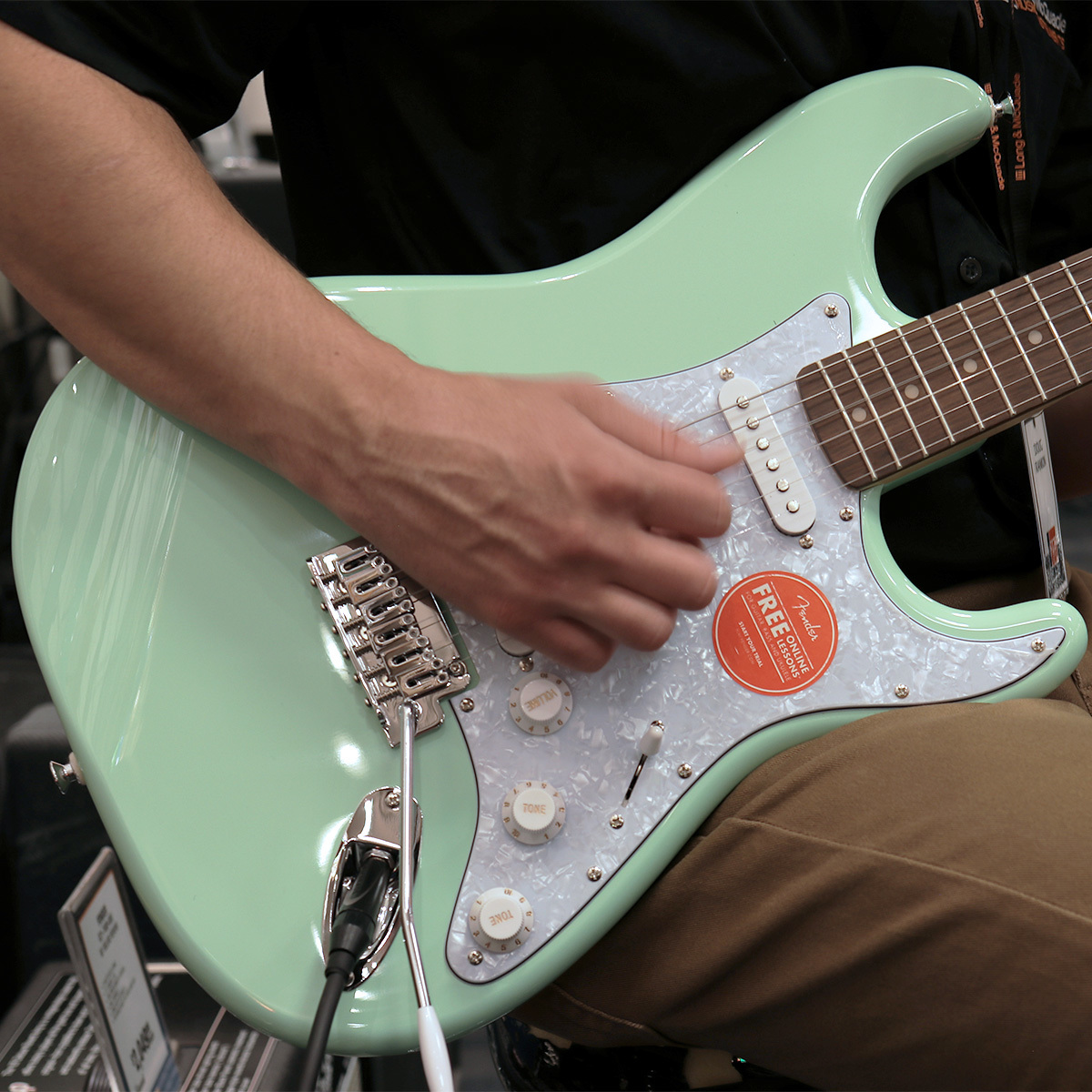 LongMcQuade's tweet photo. What's up? Surf's up! π
What's the coolest Squier finish you've seen? π
This Squier FSR Affinity Series Strat in Surf Green comes with a free cable during Monster Days. π
Learn More π https://t.co/Pc0WSNENZZ
#longandmcquade #monsterdays #squier #fender #strat https://t.co/bM37dfbBOP