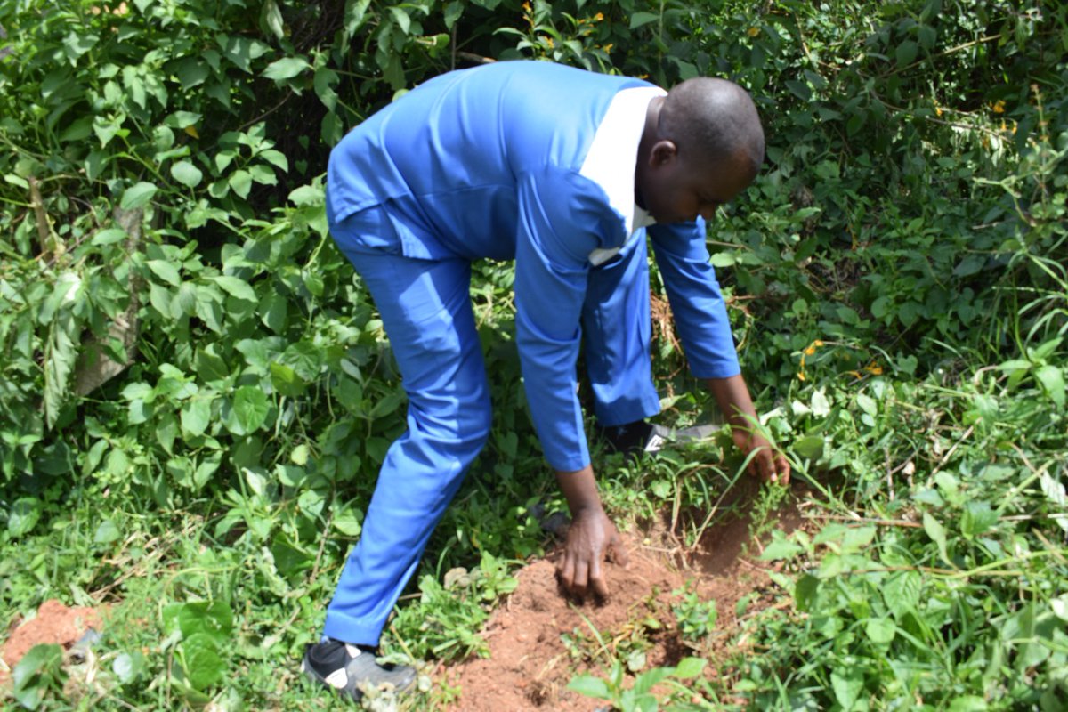 DeclaresKenya's tweet photo. Preparation for the day of an African child at the Children Protection Unit in West Pokot County, we also participated in tree planting. Its time we reflect on the progress made towards children's rights, and the barriers children face. @RedcrossKenya @YouthAliveKenya @hivosroea https://t.co/9HMmzDQGha