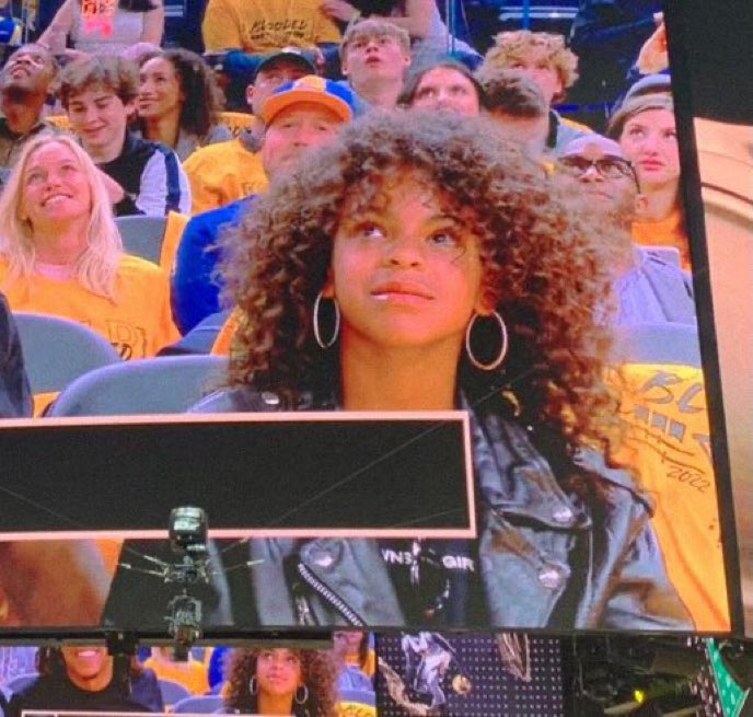 FOFOQUEI tweet media