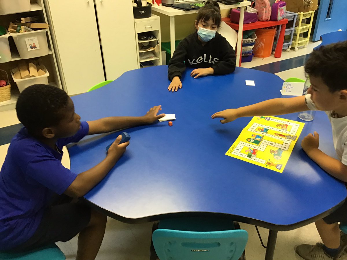 MsSpecksClass's tweet photo. Practicing our #addition skills this morning by playing a board game with friends! #teamworkmakesthedreamwork #mathisfun https://t.co/rgbPr2GPbu