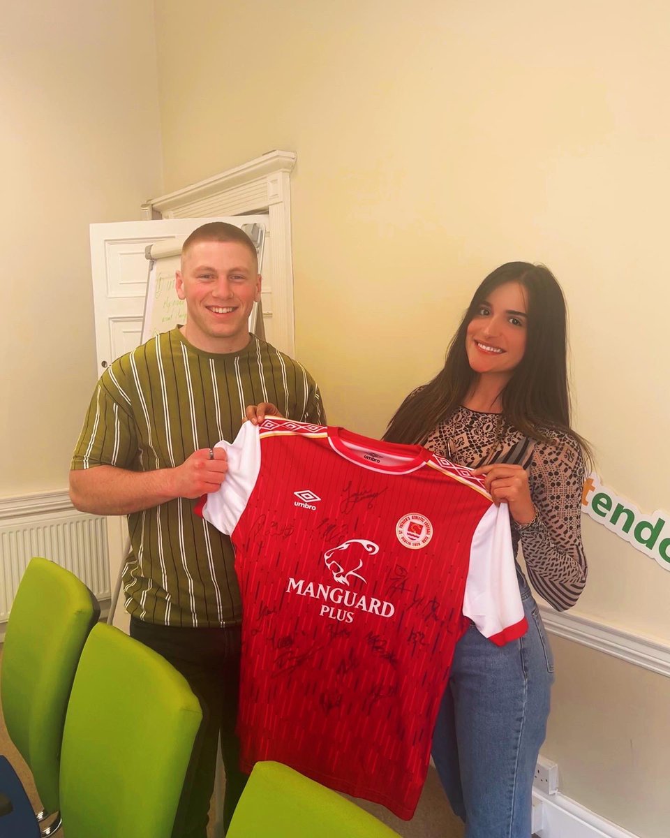 Sport Endorse (@sport_endorse) on Twitter photo Thank you Garrett Kelleher and @chrisforrester1 for the <a href="/stpatsfc/">St Patrick's Athletic FC</a> signed 2022 Jersey. Welcome on board! Looking forward to working with you! 🚀✨⚽️
#stpats #chrisforrester #premierleague #ireland #irishfootball #football #footballireland #influencermarketing #influencersports Thank you Garrett Kelleher and @chrisforrester1 for the <a href="/stpatsfc/">St Patrick's Athletic FC</a> signed 2022 Jersey. Welcome on board! Looking forward to working with you! 🚀✨⚽️
#stpats #chrisforrester #premierleague #ireland #irishfootball #football #footballireland #influencermarketing #influencersports