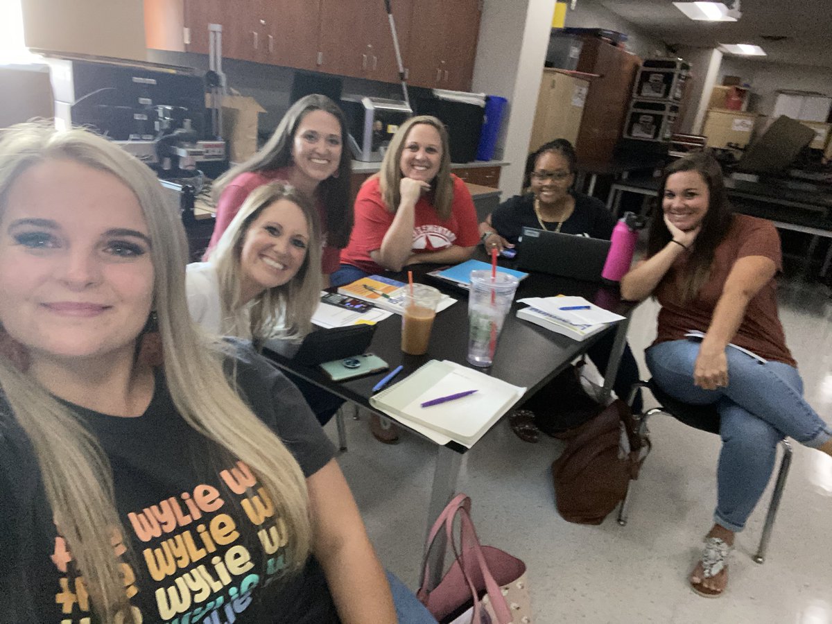 #liveyourbestlife #plcatwork #virtualconference love learning with these people!