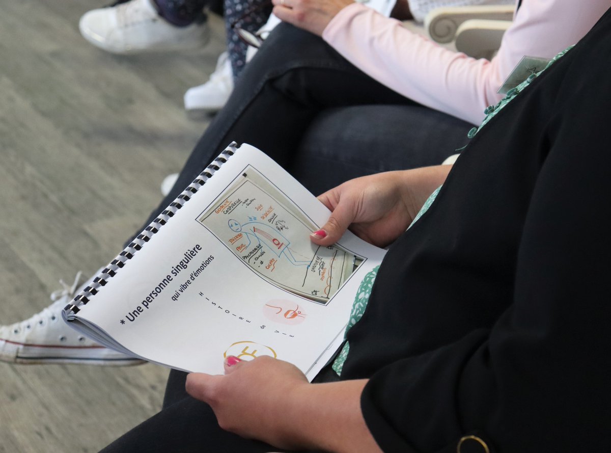 DecimaFormation's tweet photo. Merci à tous les intervenants et stagiaires qui ont participé au séminaire 'Accompagner la fin de vie, autrement !'

Grâce à vous, à votre sensibilité et à votre expérience du terrain, cette journée a été riche en échanges constructifs. 

#accompagnement #soinspalliatifs https://t.co/YUXkVes66A