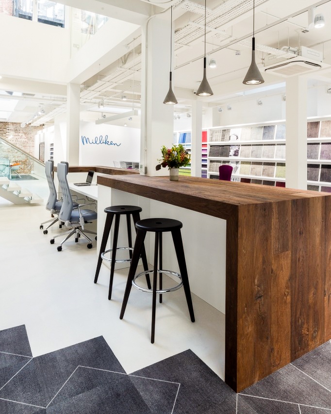 mobiusatwork's tweet photo. During Clerkenwell design week we enjoyed an insightful and thought-provoking talk at the London showroom of flooring designer and manufacturer, @millikeneurope, who have been awarded a WELL Platinum Certification.
#WELLcertified #wearewell #wellstandard #healthybuilding https://t.co/9JCL2gW1jZ