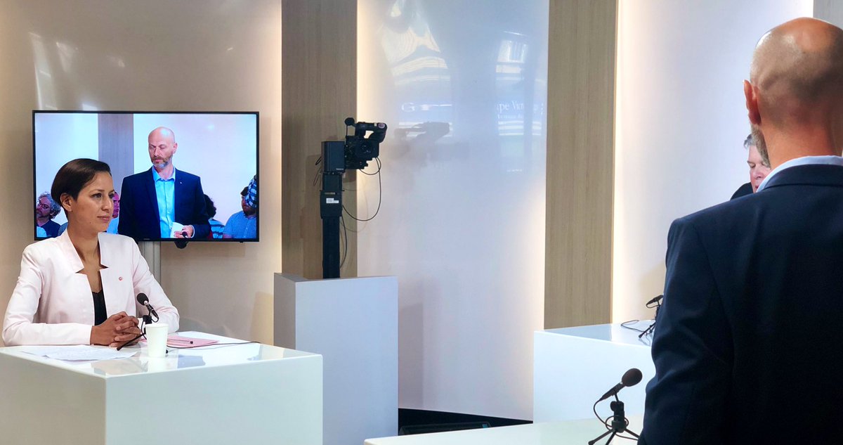 Dimanche, vous avez le choix :

- une candidate ancrée dans le réel, proche de vous et qui connaît les dossiers
- un candidat LFI soumis à Mélenchon.

Jugez par vous-même !

#legislatives2022 #MajoriteAbsoluepourMacron #JeVote #Rennes #Bretagne #Macron 

tvr.bzh/v/56b2b45-tvr-…