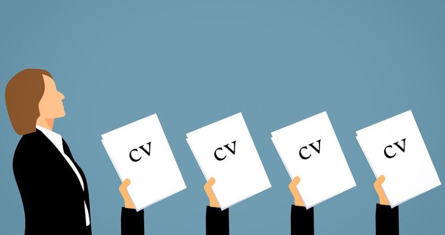 BLT_MC's tweet photo. One thing every recruiter appreciates is a good CV. In my brief time at BLT, I have come to learn that presentation is everything... click below to read more of John's article.

#CV #job #jobsearch #recruitment #recruiterlife #career #experience 

https://t.co/LZblafSja5 https://t.co/ks7PgTR4lJ