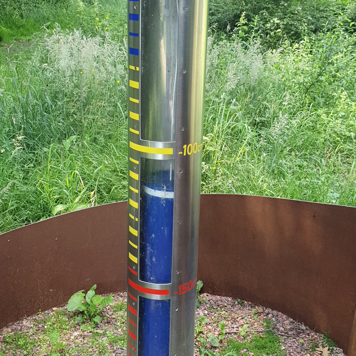 Het grondwaterpeil in de Achterhoek <a href="/gem_bronckhorst/">Gemeente Bronckhorst</a> wordt weer lager. Goed te zien op het Boelekeerlspad in Zelhem. <a href="/weermanrobert/">➡️ Robert de Vries</a> <a href="/Weerprimeur/">Marc Putto weerkundig strateeg / mediameteoroloog</a> <a href="/OmroepGLD/">Omroep Gelderland</a> <a href="/weermanrobert/">➡️ Robert de Vries</a> <a href="/jordiweerman/">Jordi Huirne</a> <a href="/helgavanleur/">Helga van Leur ☀</a> <a href="/janvissersweer/">JAN VISSER</a> <a href="/weeronline/">Weeronline</a> <a href="/REGIO8/">REGIO8</a> <a href="/BuienRadarNL/">Buienradar</a>