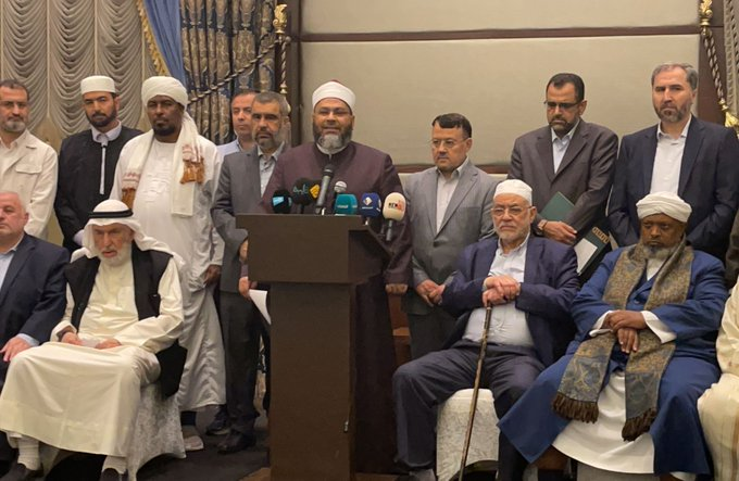 SupportProphetM's tweet photo. عاجل || الأمين العام للهيئة العالمية لنصرة نبي الإسلام: اتفقت جميع الهيئات والروابط العلمائية على مطالبة دول الخليج بطرد الهندوس من أراضيهم، ونطالب جموع العالم بالتدوين عبر هاشتاج: #اطردوا_الهندوس_من_الخليج لإجبارهم على الاعتذار والكف عن جرائمهم ضد الإسلام والمسلمين. https://t.co/MhMX6Q2apG