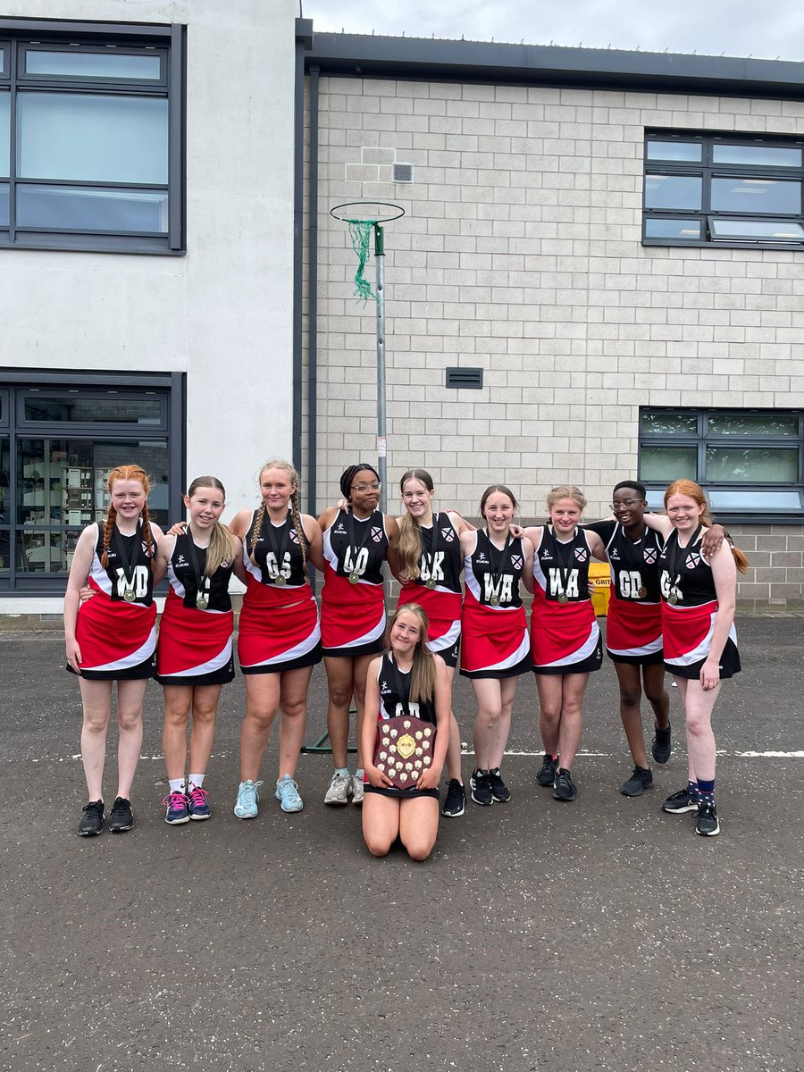 Gleniffer_PE's tweet photo. Gleniffer Winners 🥇🥈💪🏼🙌🏽 @GlenifferHigh https://t.co/EpcJ3Yrcau