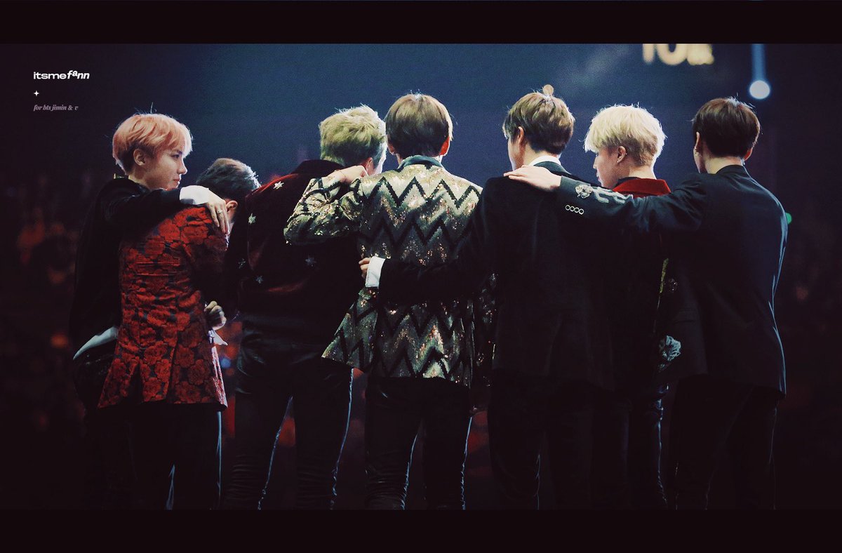 앞으로도 우리 다 같이 꽃길만 걸게요🧡
너희는 영원히 우리의 방탄소년단입니다
아미 Forever, 방탄 Forever💜
<a href="/BTS_twt/">방탄소년단</a>